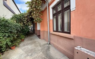 Casa singura in curte la 2 pasi de Calea Calarasilor - Poză 1