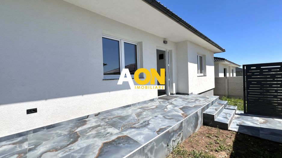 Casa individuala de vanzare, 3 camere, 2 bai - Poză 10