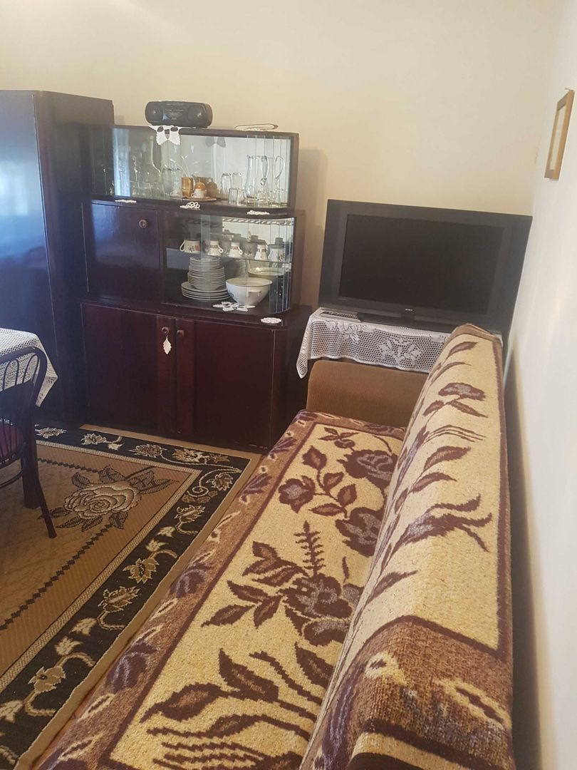 BRASADAS vinde ap 3 cam Carpati 2, la parter. - Poză 6