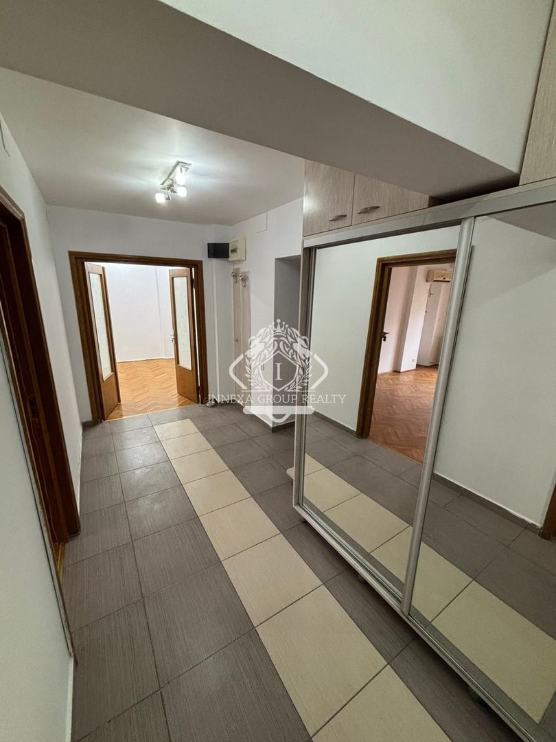 Bd. Decebal – Apartament 2 camere, decomandat, 64 mp, nemobilat - Poză 6