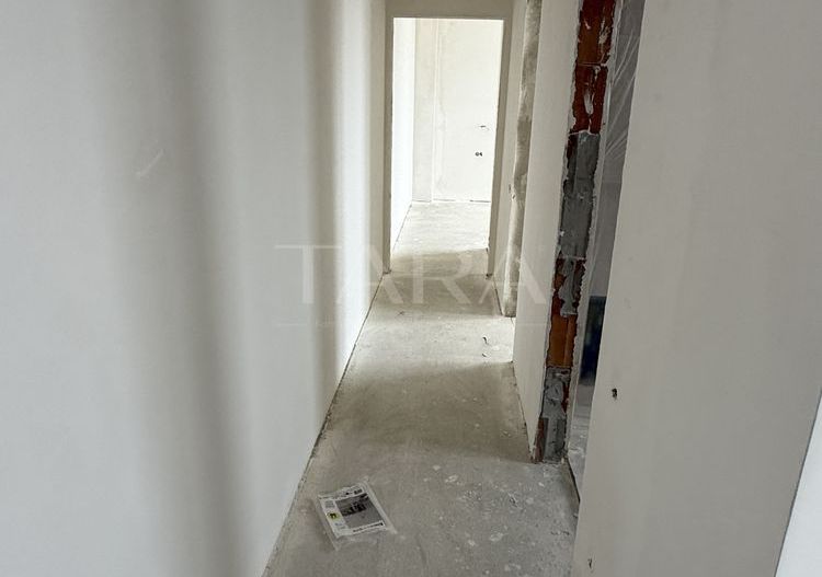 Apartament 3 camere de vânzare, 54 mp utili, terasă 47mp, Apahida. - Poză 2