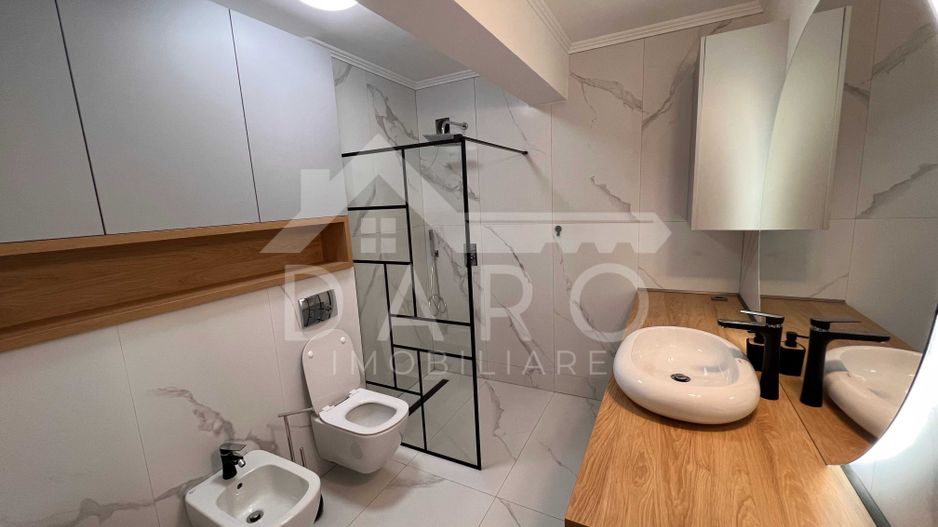 Dau in chirie 2 camere - lux - loc de parcare inclus - Poză 7