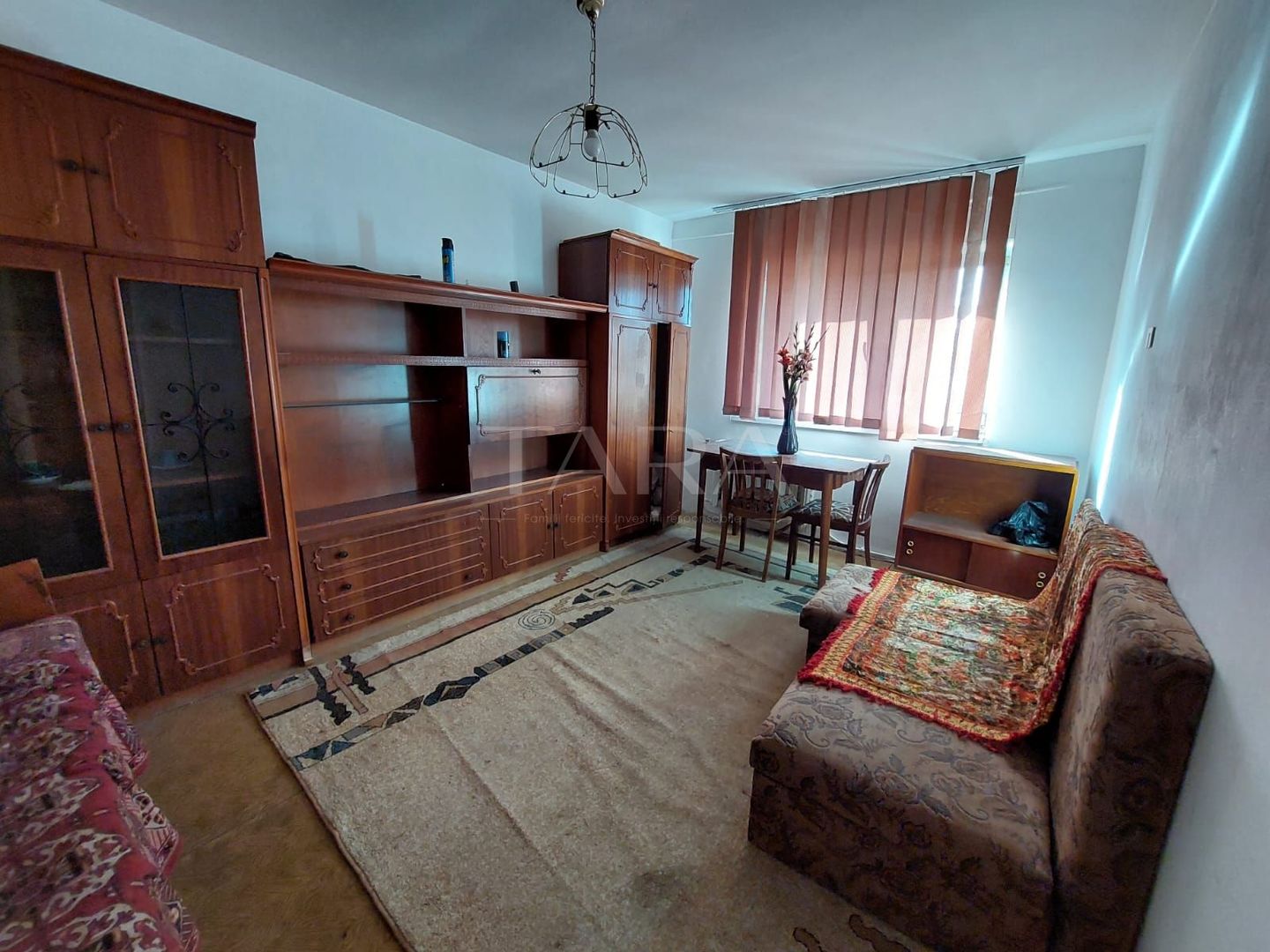 2 camere decomandate, balcon și liniște sus de tot – Mănăștur. - Poză 1