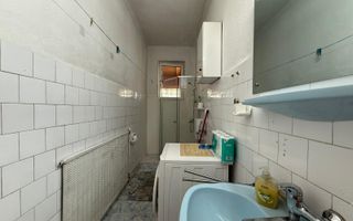 Casă 3 Camere | Curte 400 MP | Zonă Centrală - Poză 5