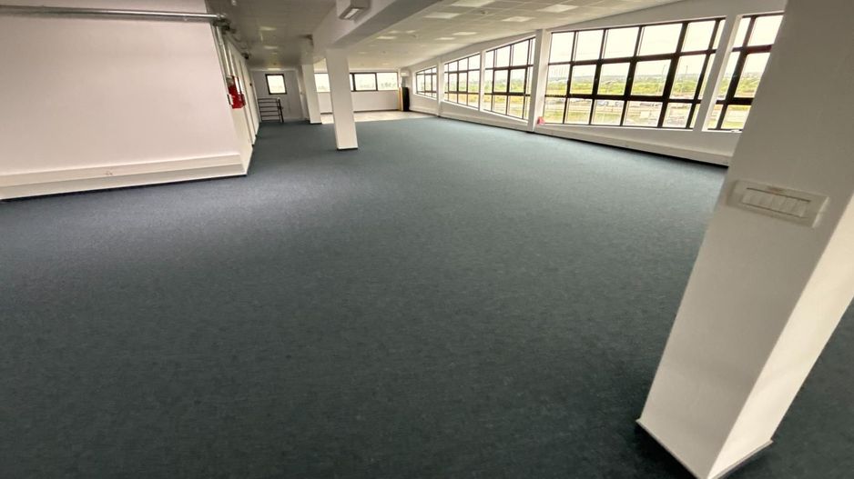 Spatiu industrial de inchiriat, 2.385 mp suprafata utila - Poză 34