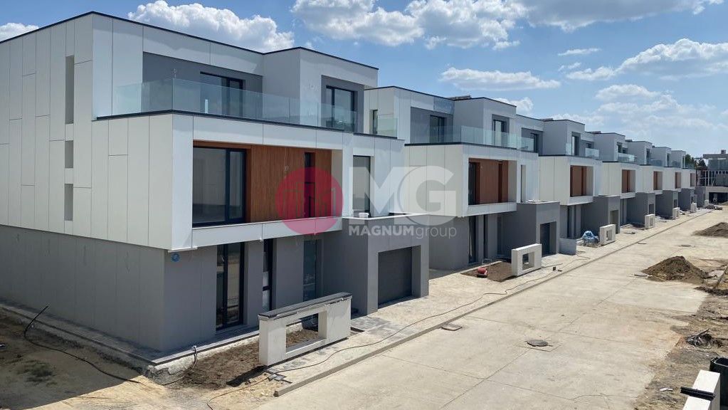 Vila deosebita de vanzare Zona Iancu Nicolae - Poză 1