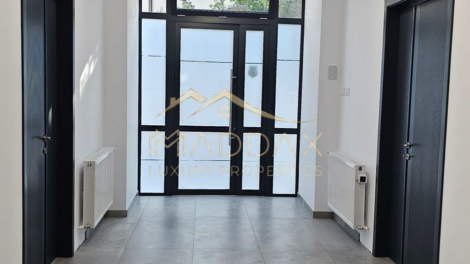 Sediu Birouri 140 mp | Vilă Individuală Singur Curte | Zonă Centrală | Parcare - Poză 3