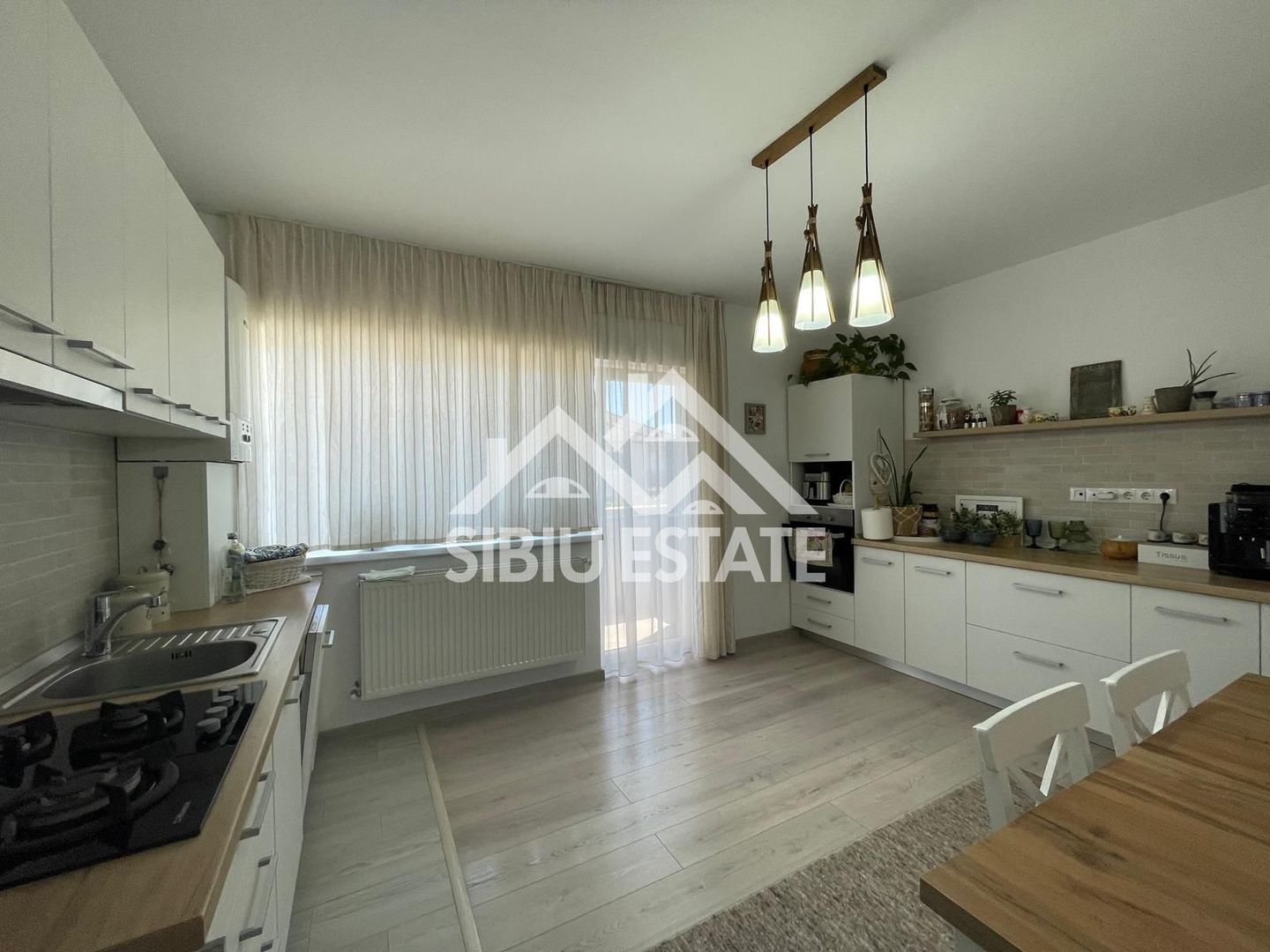 Apartament Premium cu 2 camere et,1-s.utila 50 mp mobilat si utilat - Poză 4