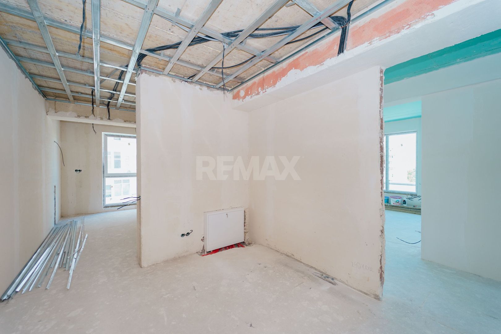 Penthouse 219,6 m² în Buiucani | Terase generoase | Lift direct - Poză 15