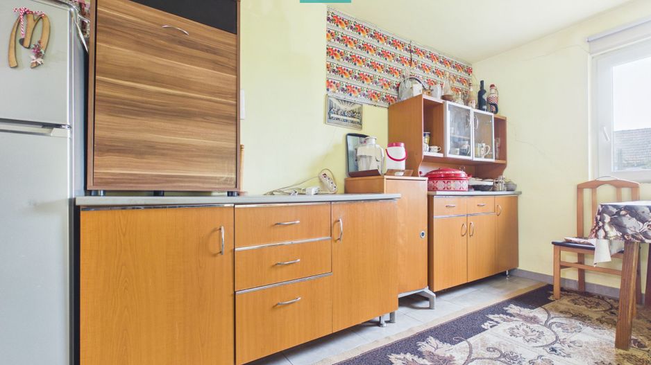 Casă 5 camere, teren 1453mp, comuna Șagu - Poză 2