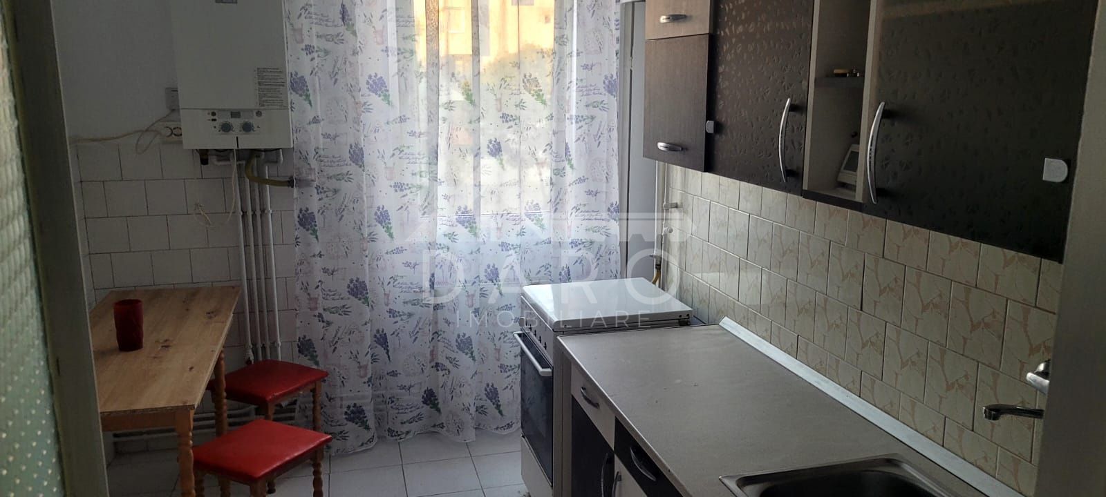 Închiriez apartament cu trei camere, în cartierul Tudor Vladimirescu - Poză 8