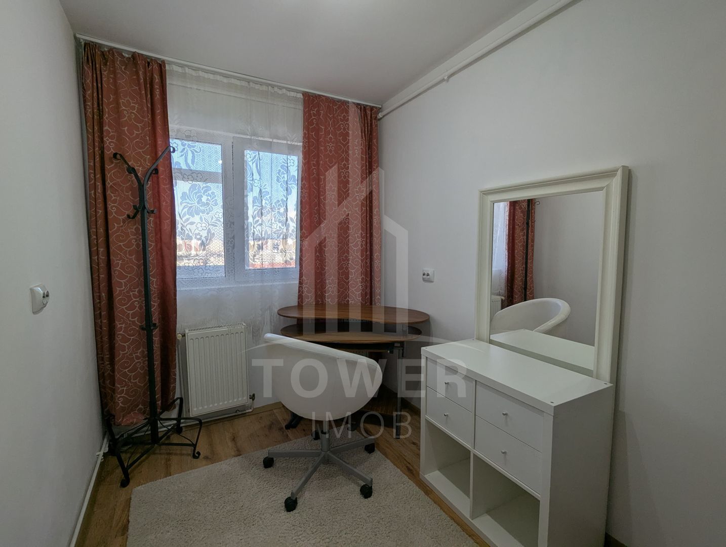 Apartament de inchiriat - 3 camere, priveliste - Hipodrom, Sibiu - Poză 4