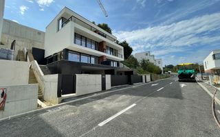 Duplex 4 camere cu panorama superba in cartierul Europa - Poză 2