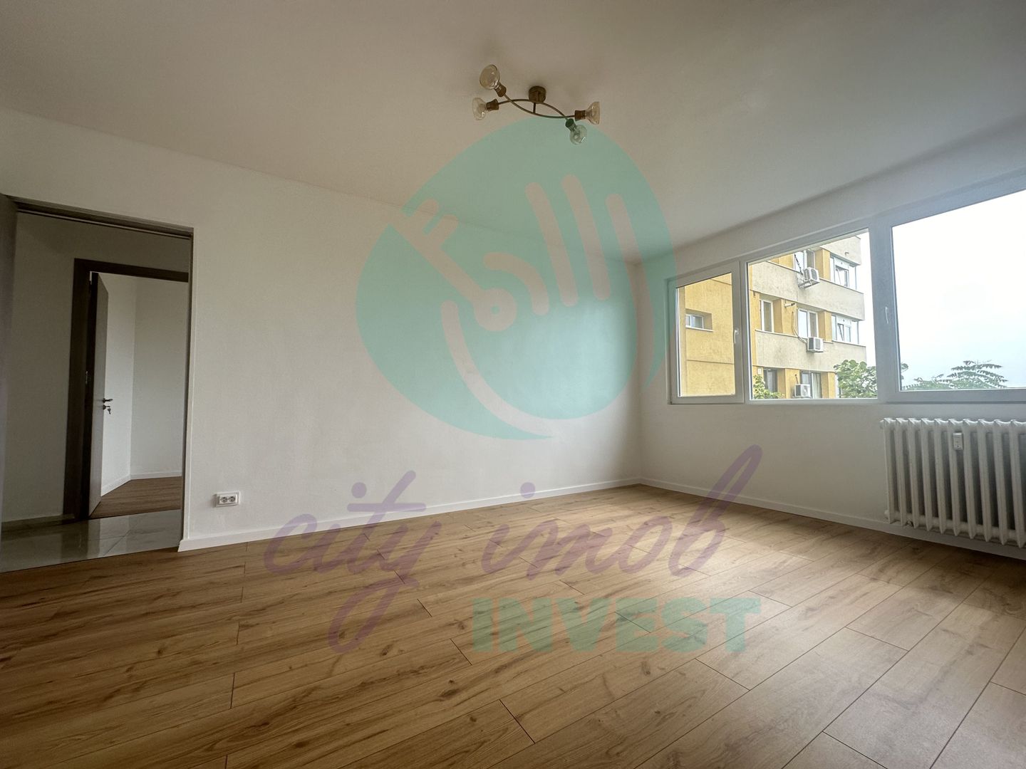 3 camere renovate la PRIMA INCHIRIERE - Poză 3
