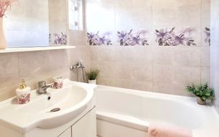 Apartament cu 3 camere de vanzare, Cetate - Poză 6