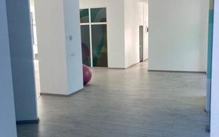 BRASADAS vinde Cladire de Birouri Inchiriat in Zona Unirii. - Poză 5