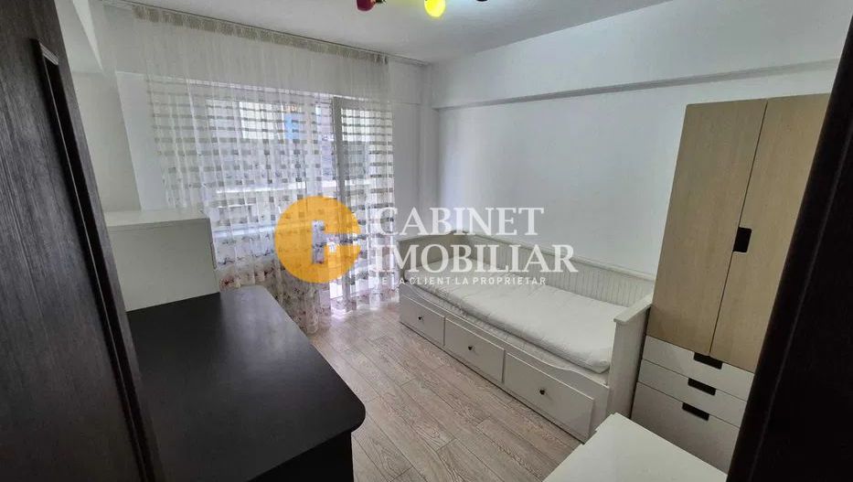 Apartament 3 Camere Decomandat - Zona Galata - Poză 2