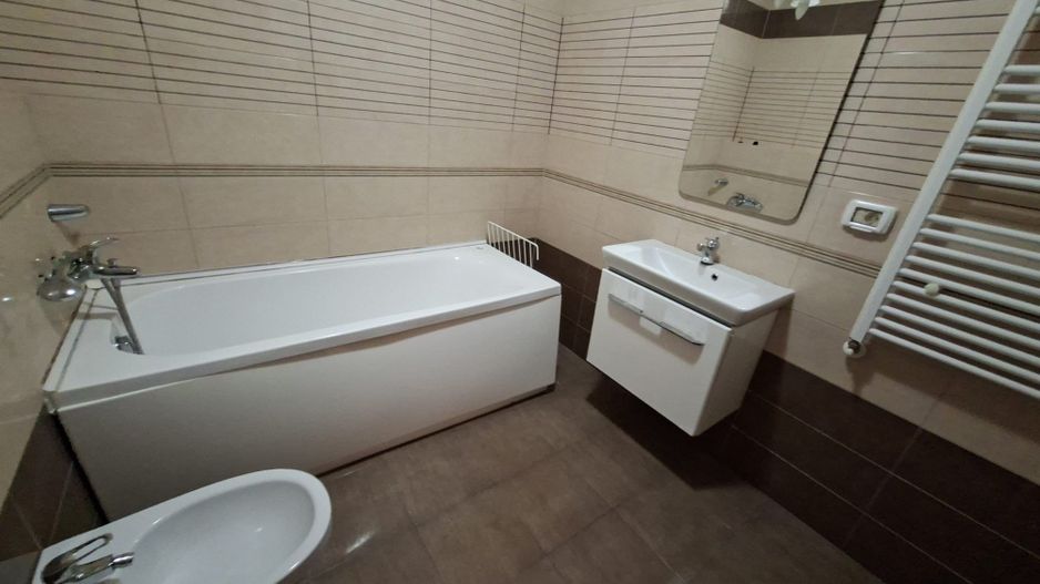 Spațios 4 camere, zona Braytim - Poză 26