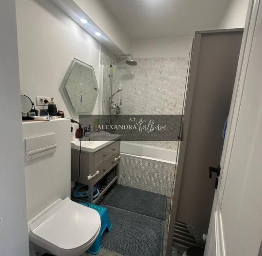 Apartament de vanzare 3 camere, 66 mp, 2 bai, balcon, 2 parcari - Poză 16