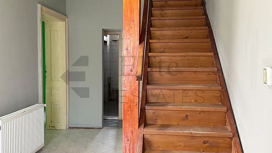 Casa cu 3 Hale si teren 8000 mp in Ulileacu de Cris, Bihor - Poză 4