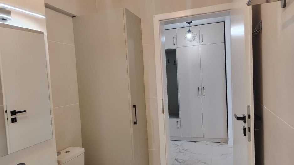 GARSONIERA - SUN ROYAL VIEW, PRIMA INCHIRIERE, METROU 10 MIN, MODERN - Poză 9