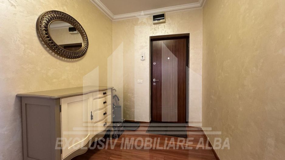 Apartament 3 camere decomandate | 72 mp | Renovat | Cetate - Closca - Poză 3