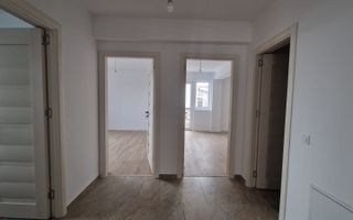 FINALIZAT NOU APARTAMENT 3 CAMERE CU GRADINA - Poză 9
