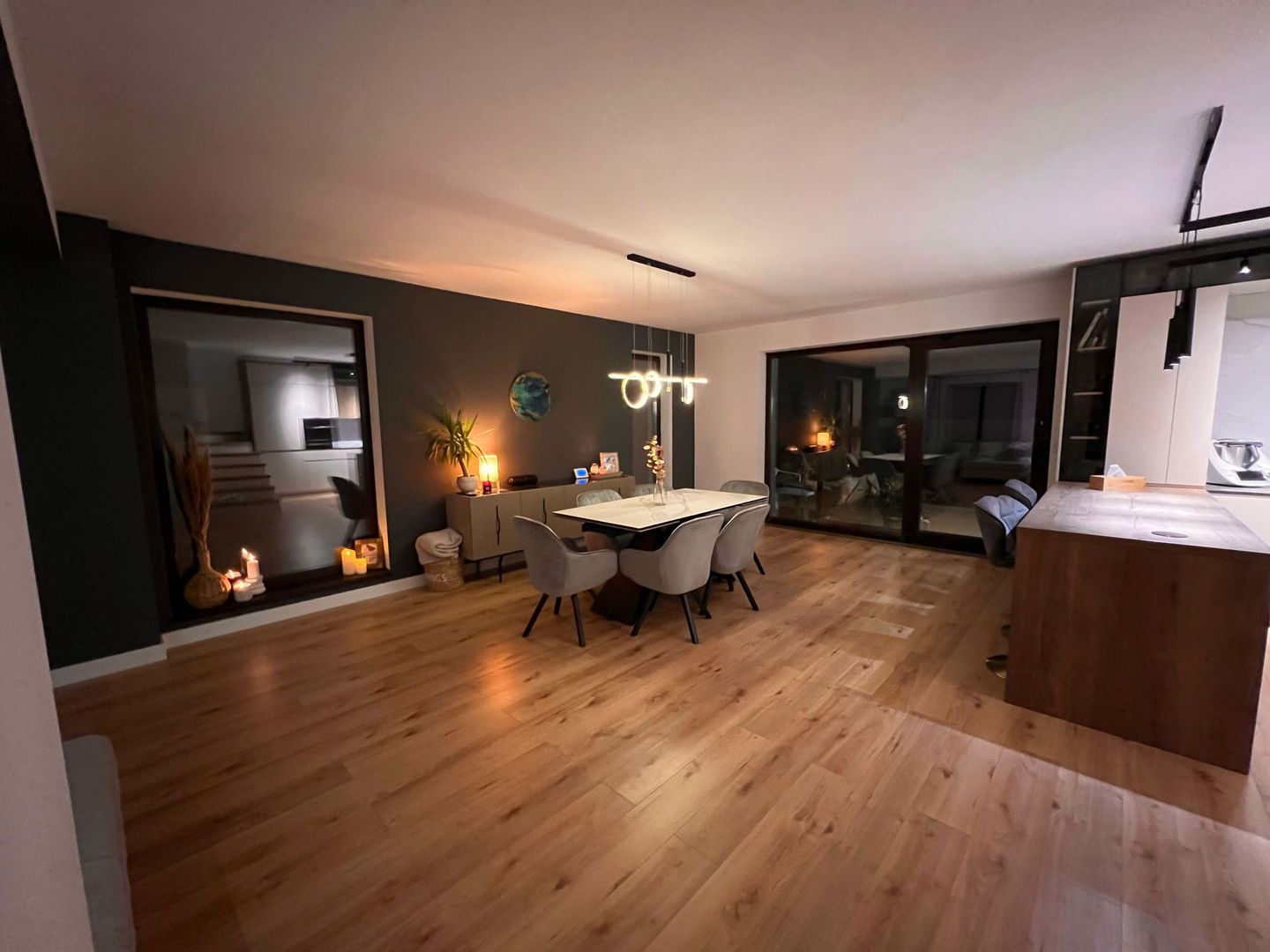 VILA 5 CAMERE | CORBEANCA | LANGA PADURE - Poză 2