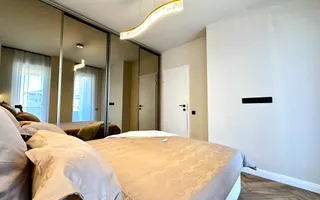 Apartament ultrafinisat | Etaj intermediar | Zona Str Tineretului - Poză 12