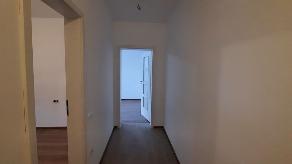 Apartament cu 6 camere si 4 locuri de parcare - Kaufland - Poză 13