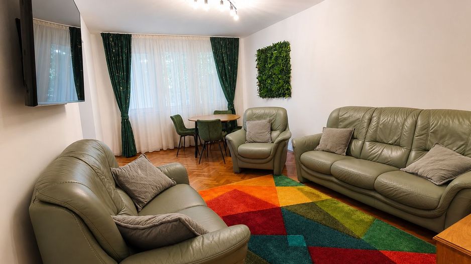 Apartament cu 3 camere în zona UMFST ( 7 Noiembrie) - Poză 1