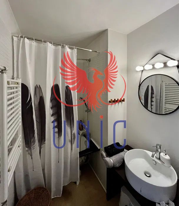 2 decomandate, zona centrala - 500 Euro - Poză 3