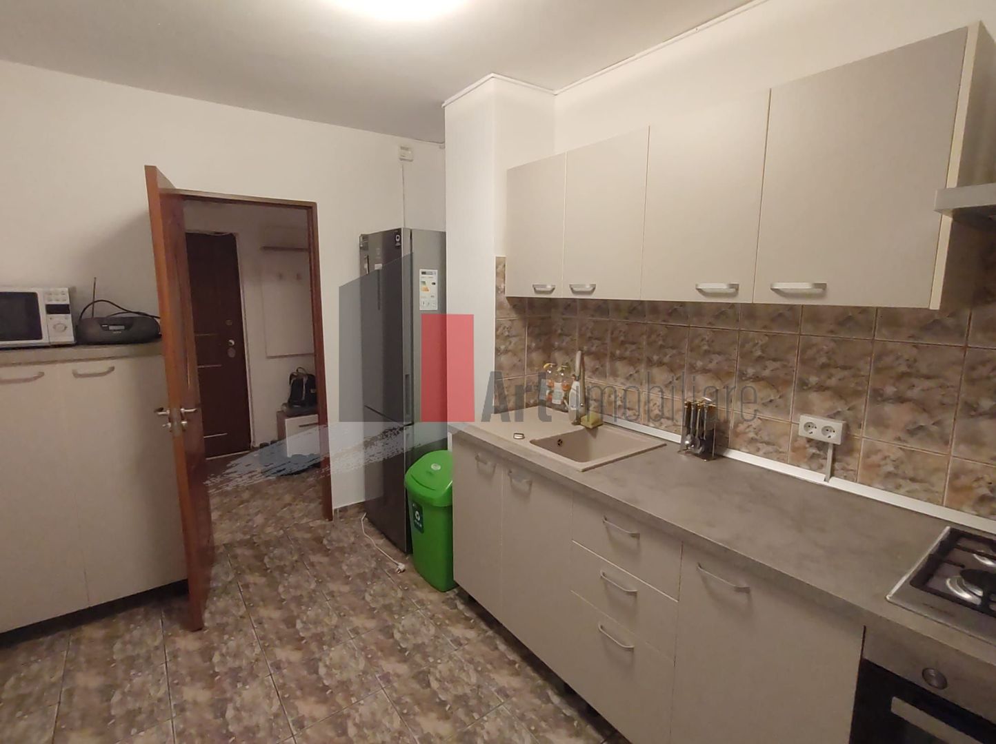 Prima închiriere apartament decomandat 3 camere - Bd. Lacul Tei -Parcul Circului - Poză 17
