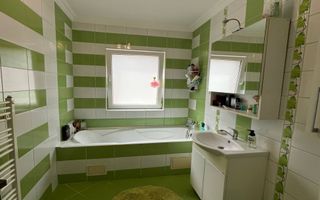 Apartament cu 2 camere decomandat, Florești, Eroilor. - Poză 5