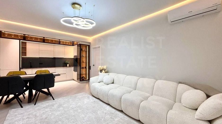 Vânzare, apartament, 2 camere, str. Calea Ieșilor, Sculeni - Poză 5