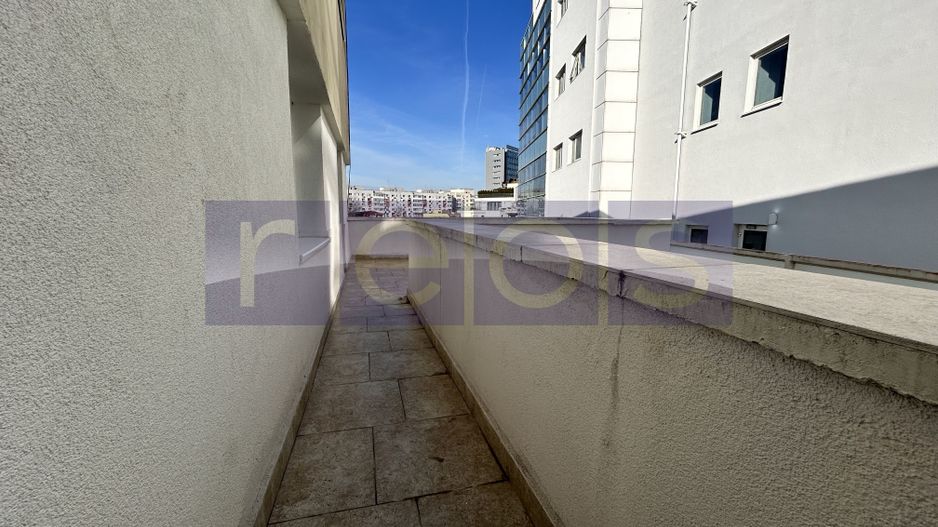 VANZARE TRIPLEX | PIATA VICTORIEI | 6 CAMERE |  244 mp UTILI | - Poză 20