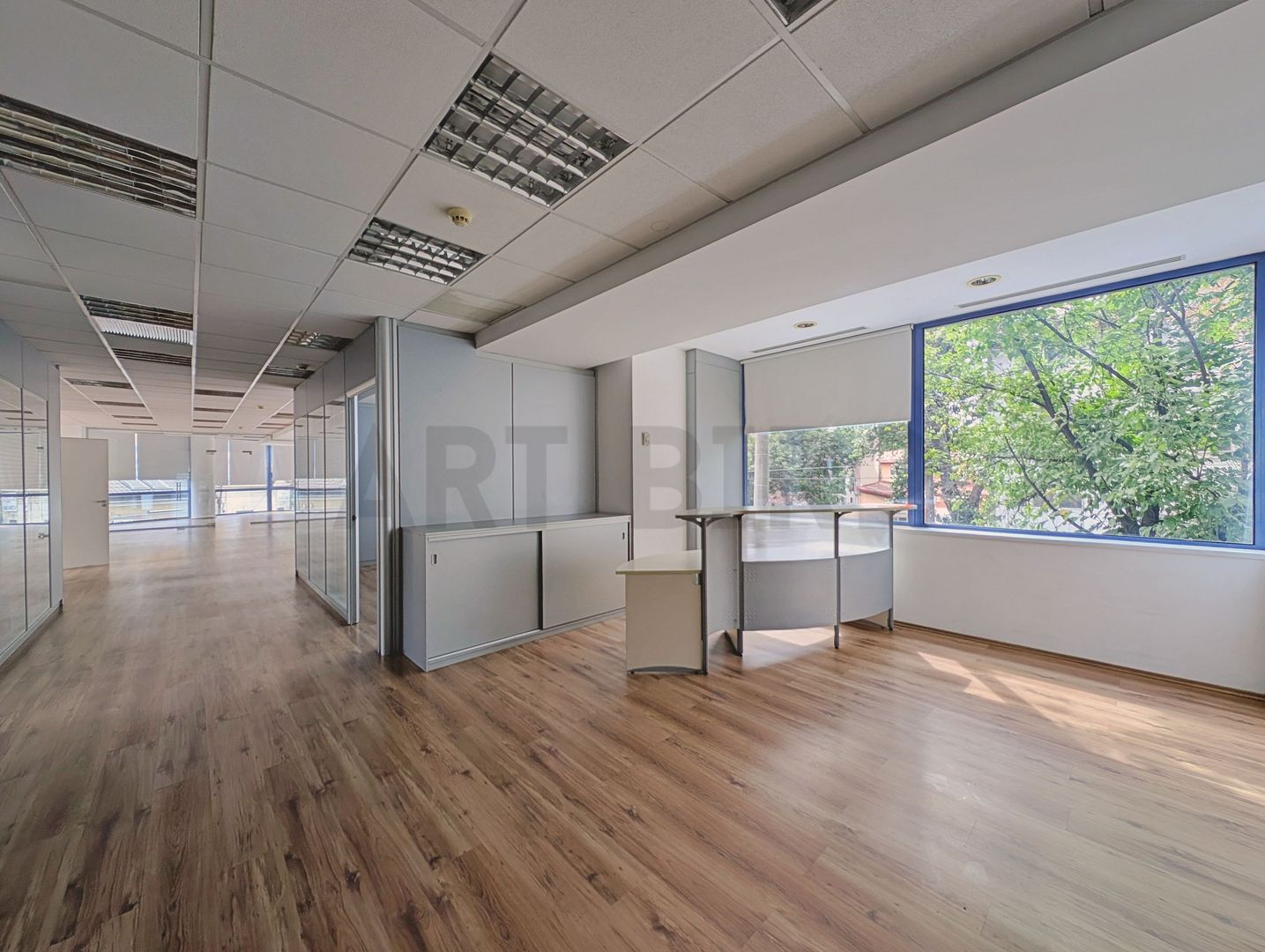 Zero comision, 260mp birouri cu depozitare, Victoriei, 7' metrou - Poză 1