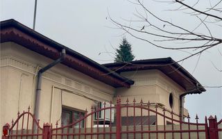 Casă parter 123 mp, complet renovată, curte generoasă, teren 400 mp - Giulesti - Poză 1