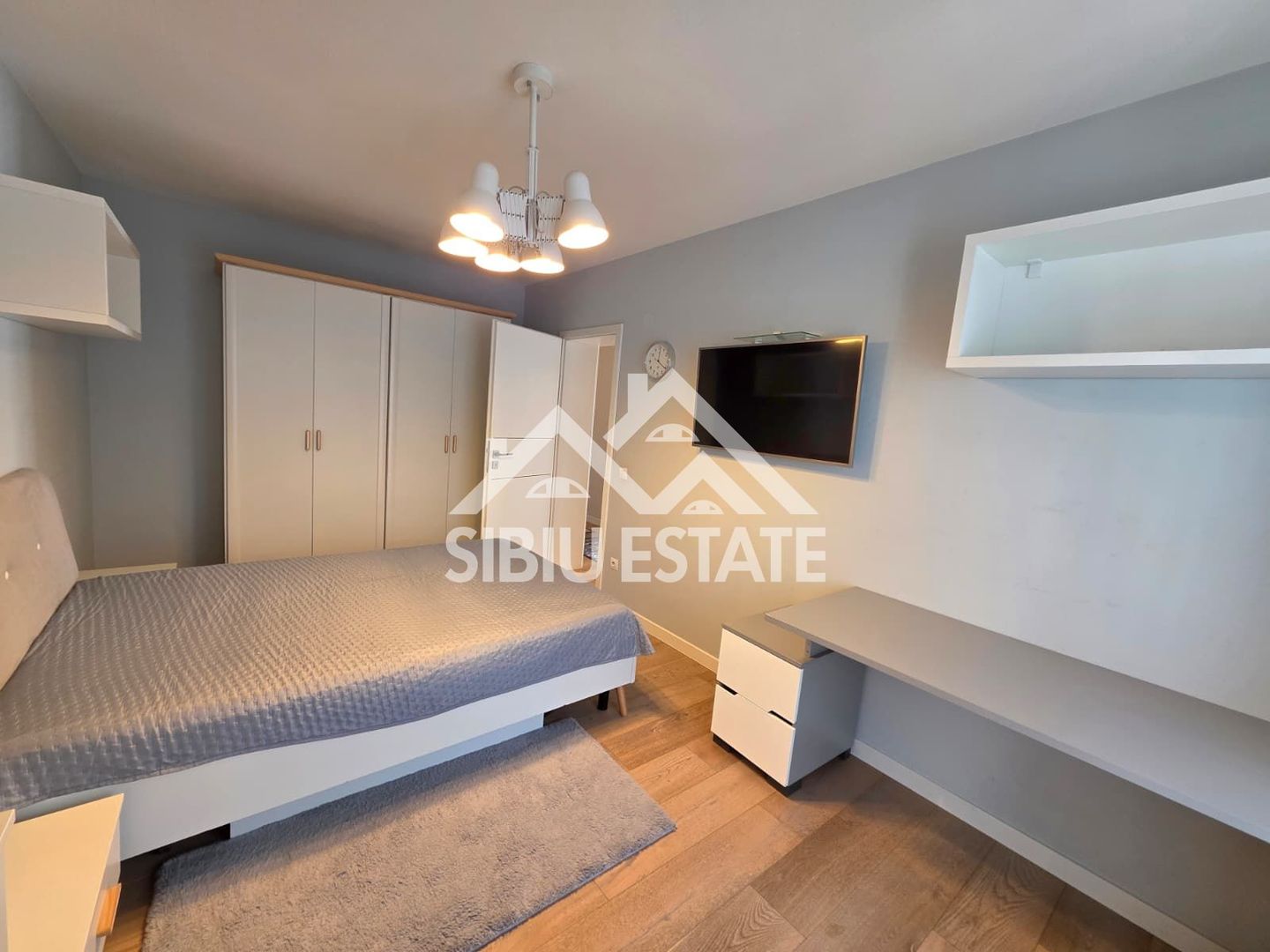 Apartament 4 camere cu terasa si pod, mobilat utilat - Poză 19