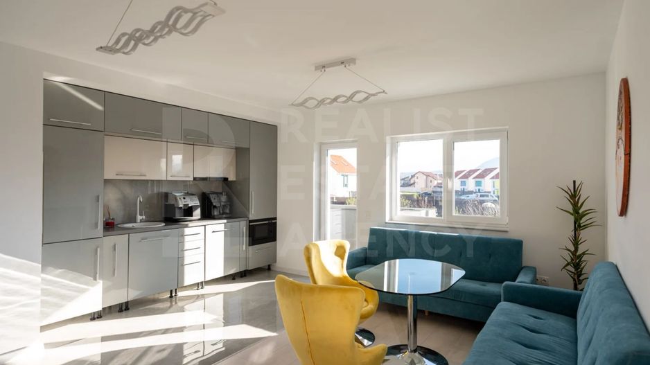 Apartament cu 3 camere, vedere spre munți, Coder Residence, Brașov - Poză 7