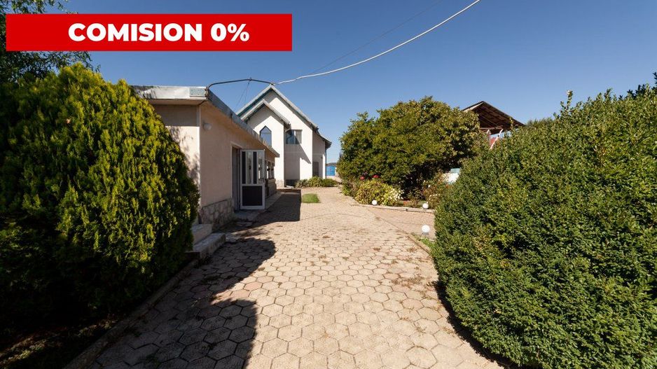 Casa visurilor cu 4000 mp livada roditoare si gradina Darmanesti-Arges - Poză 3