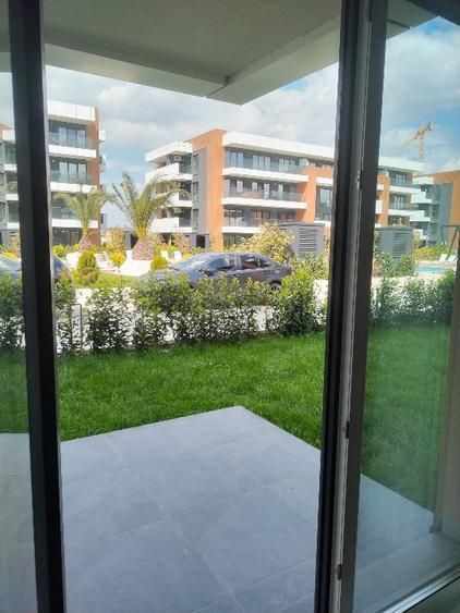 Apartament 2 camere lux, piscină, grădină, parcare suprateran - Poză 9