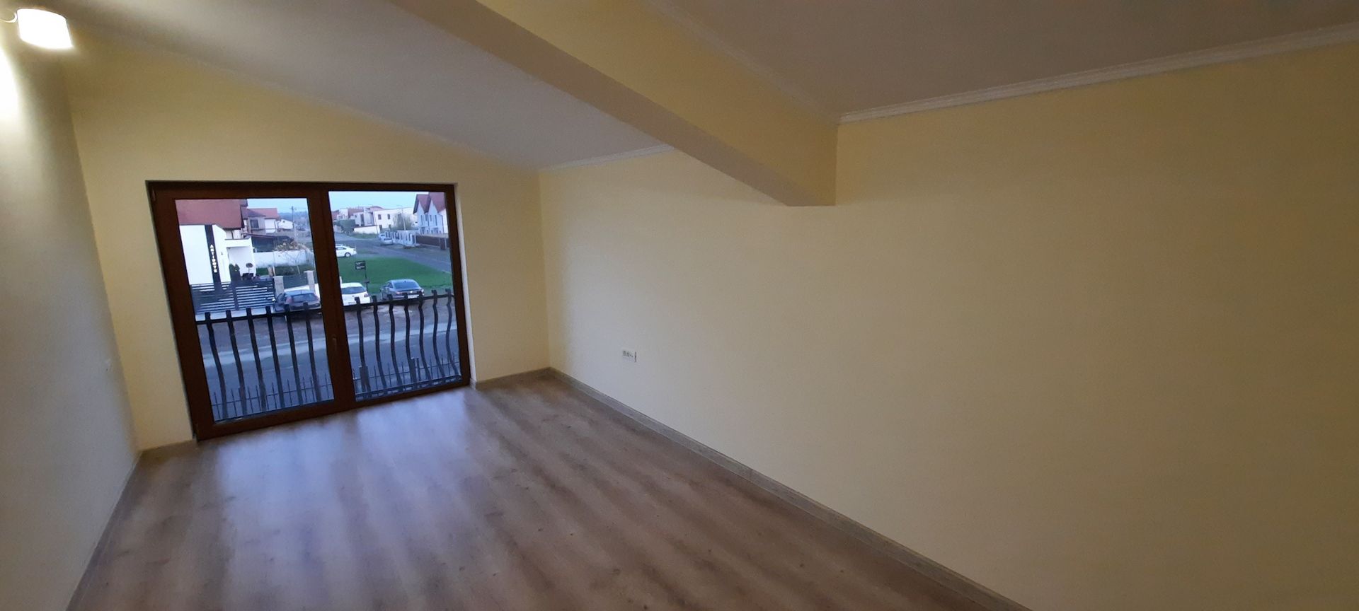 Duplex de vanzare - frumos si calitativ - Poză 17