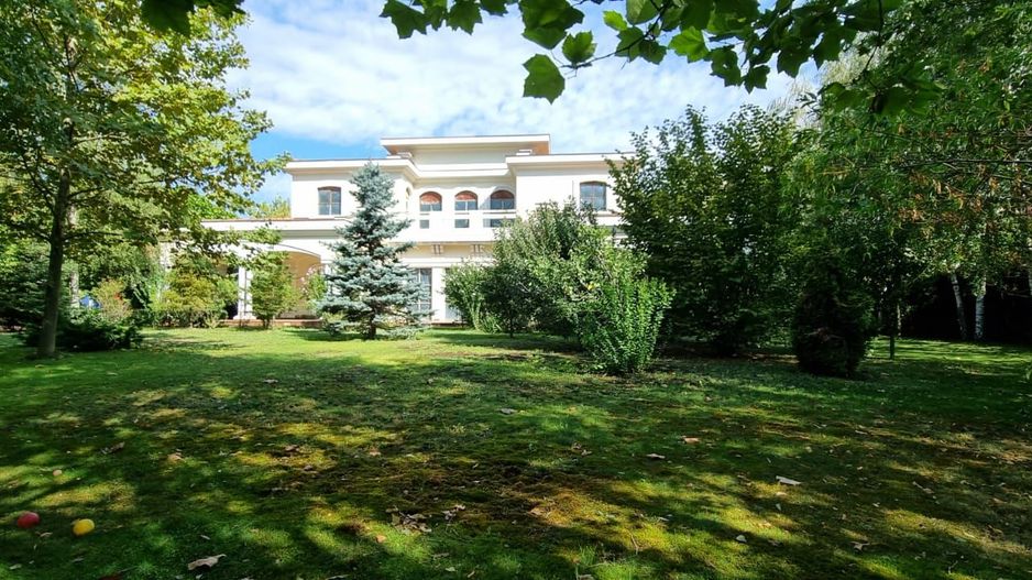 Spațiu. Lumină. Impact. Vilă unică în Prelungirea Ghencea - Poză 6