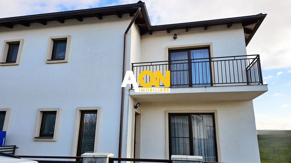 1/2 Duplex, 4 camere, mobilat, utilat, 230 mp, zona Lipoveni - Poză 20