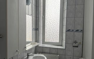 Apartament cu 2 camere, balcoane și condiționare - Poză 7