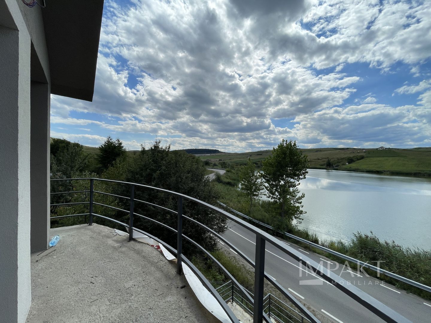 Casa individuala, dispusa trei nivele in Chinteni! - Poză 10