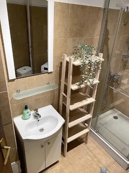 De Inchiriat Garsoniera 1 min metrou Unirii ,Centrul Vechi - Poză 7