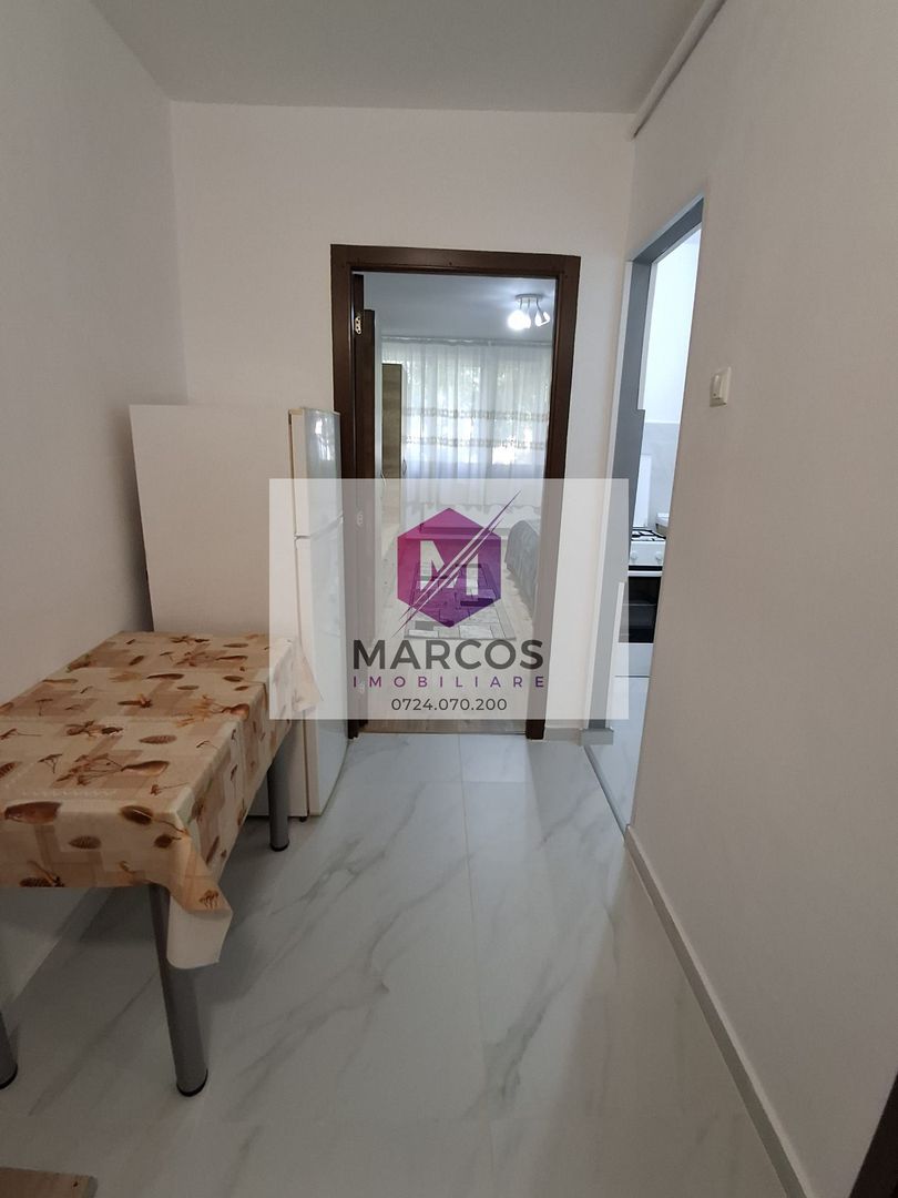 Apartament de închiriat în Resita - Poză 4