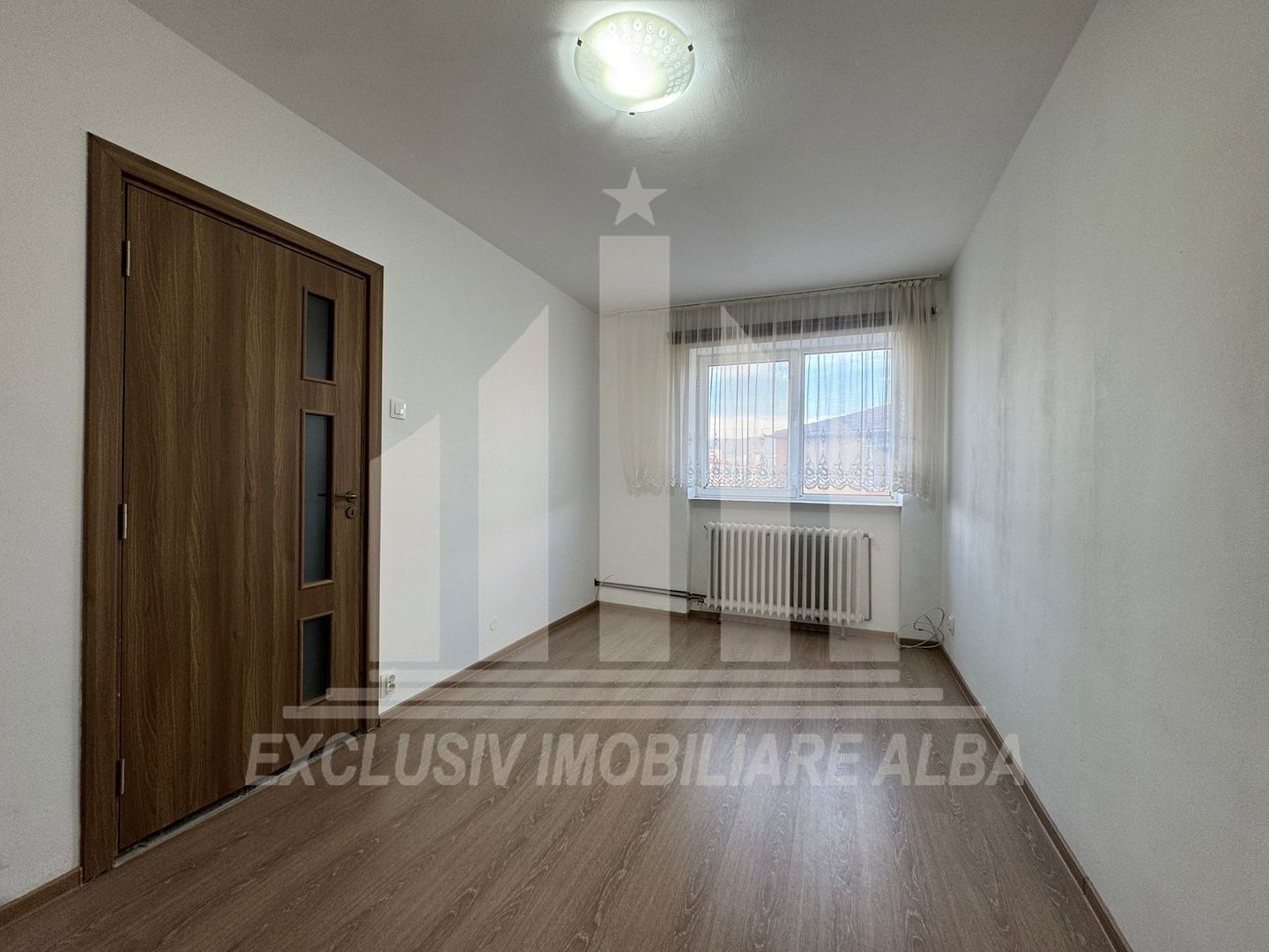 Apartament cu 2 camere de vanzare, Cetate - Poză 6
